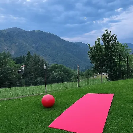 Relax E Giardino Con Vista A Appartement Selvino